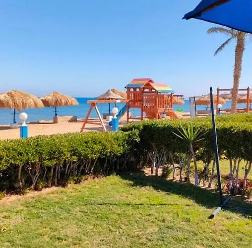 Villa Front In La Sirena - Unit M11 *